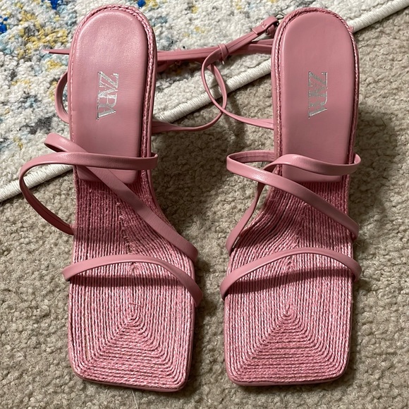 Zara pink strapy heel - Picture 4 of 4